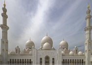 Islamic Center yang akomodatif