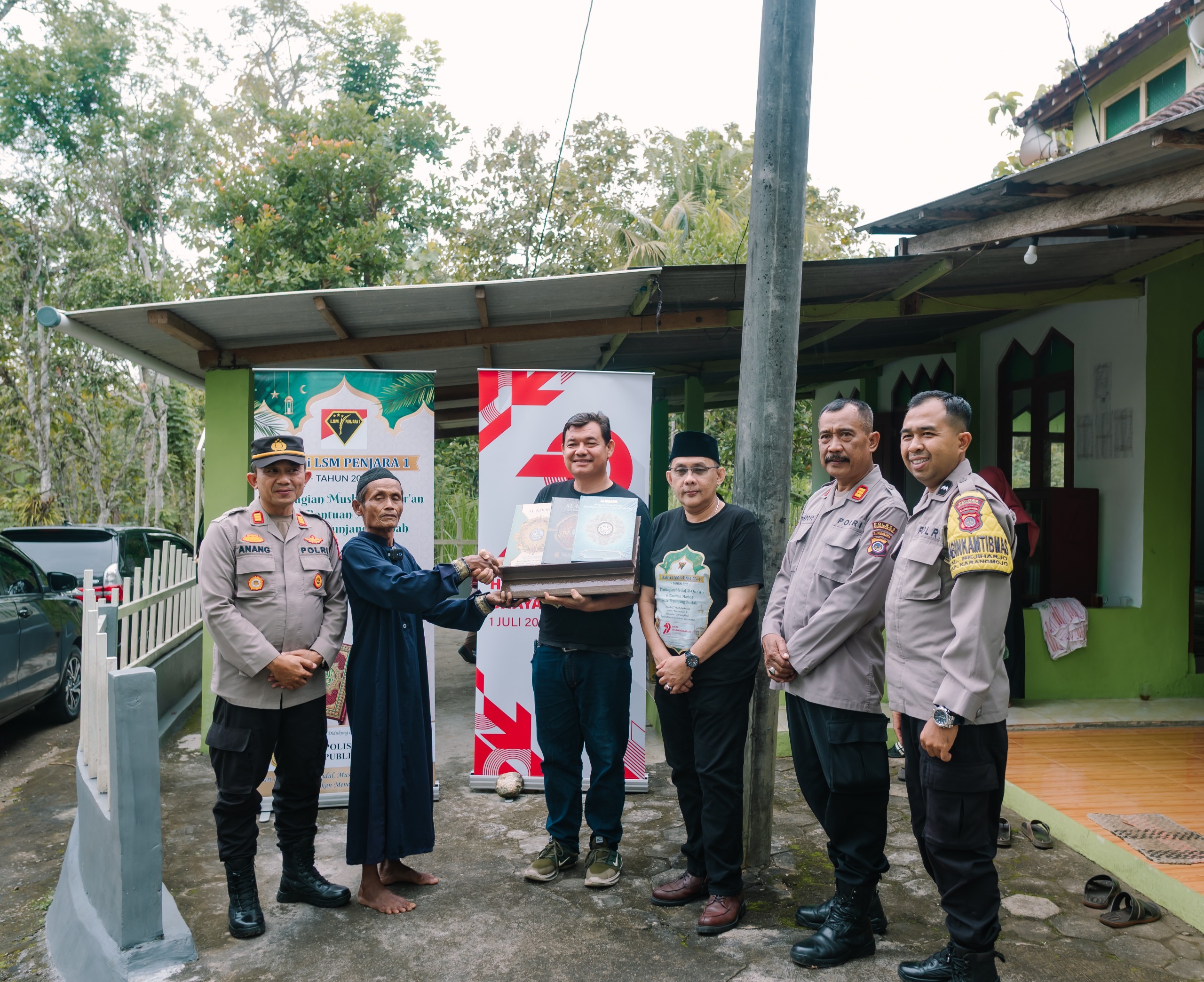 Kolaborasi POLRI dan LSM PENJARA 1 di HUT Bhayangkara ke-79: Cahaya Mushaf dan Air Kehidupan untuk Mushala Pelosok Gunungkidul
