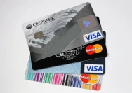 credit-card-2439141_640