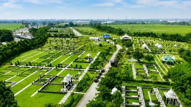 kawasan-25-h-al-azhar-memorial-garden-hijau-cerah-q84